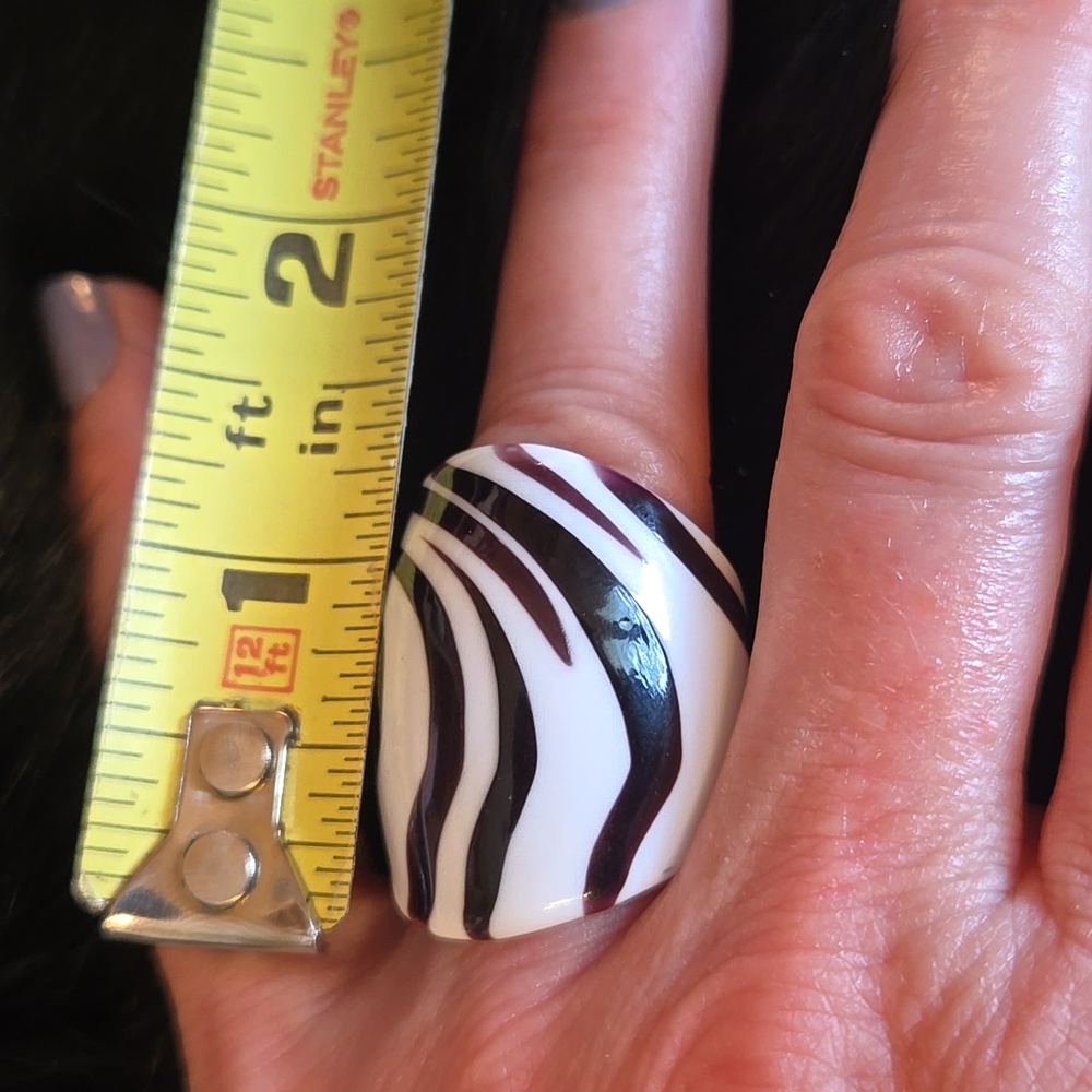 Murano Glass Ring With Zebra Pattern - image 6